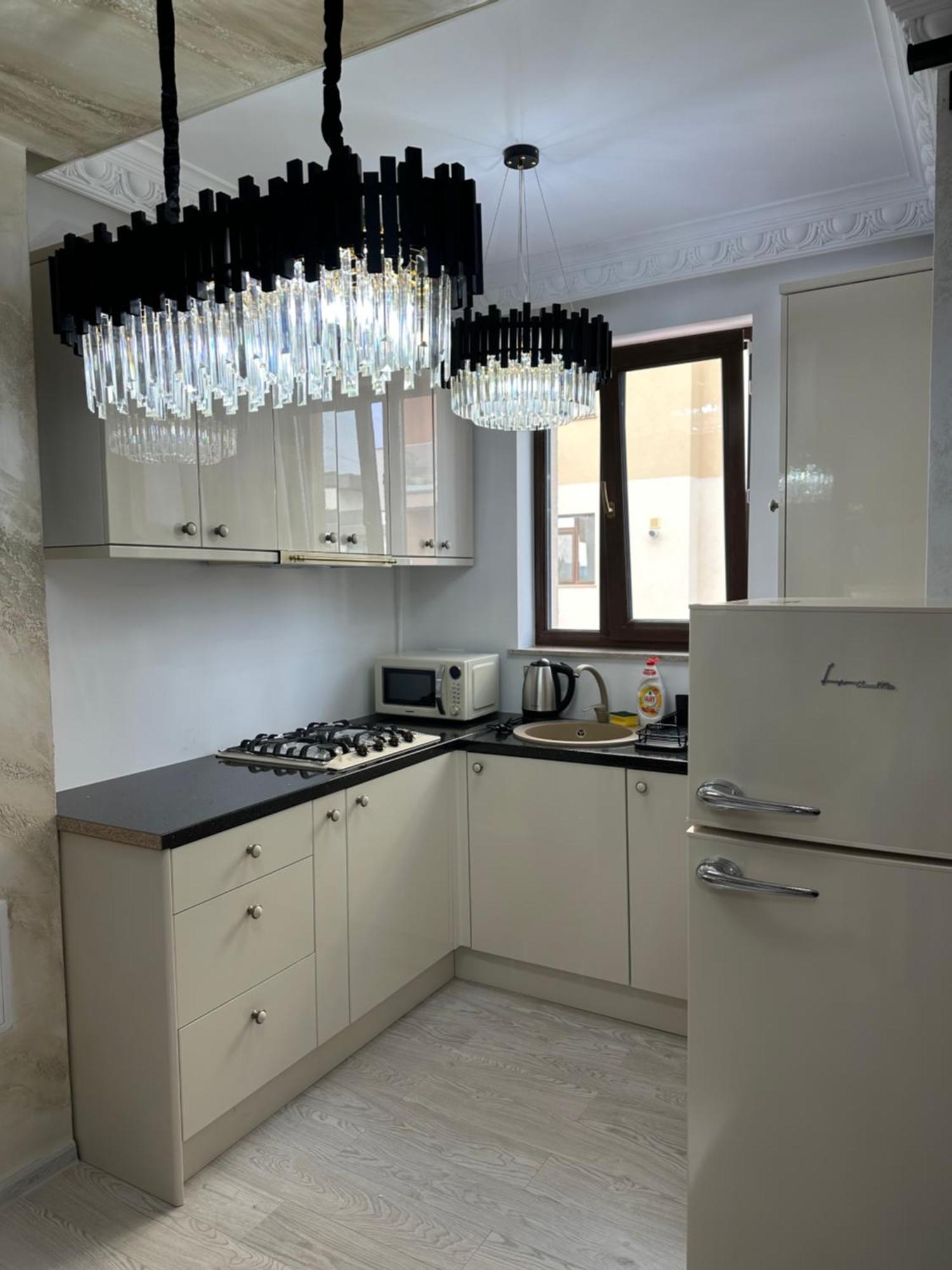Apartament Simoni Ploiesti Exterior photo