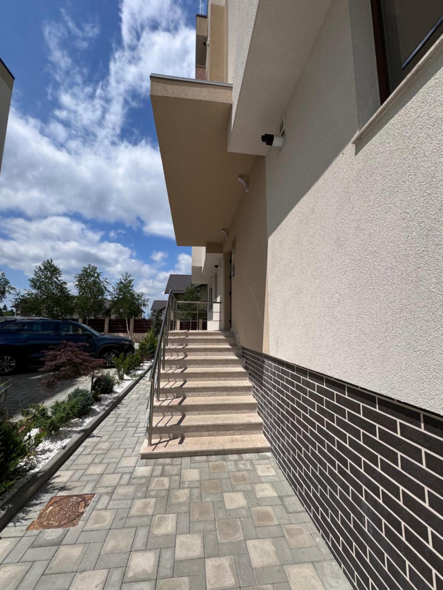 Apartament Simoni Ploiesti Exterior photo
